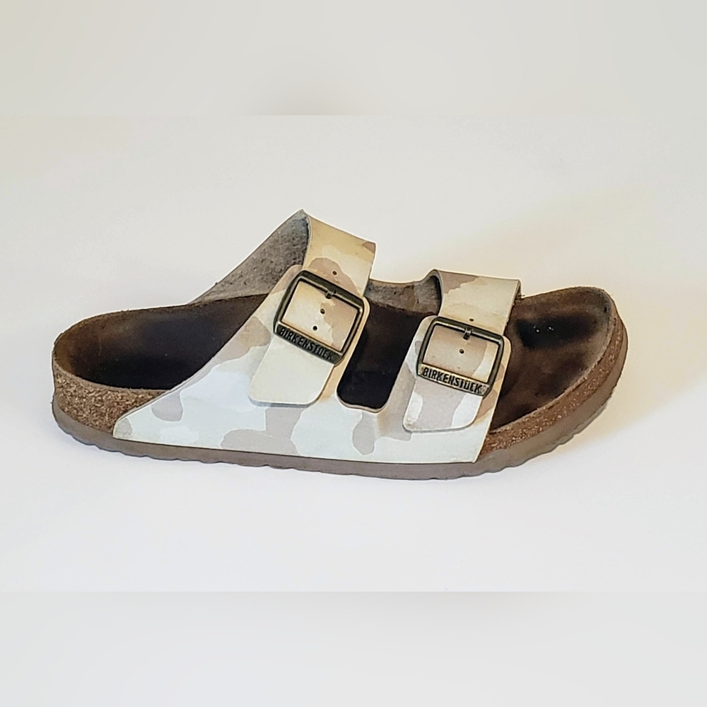 Birkenstock ONE RIGHT FOOT ONLY Sandal Arizona Camo Size 41/10.5